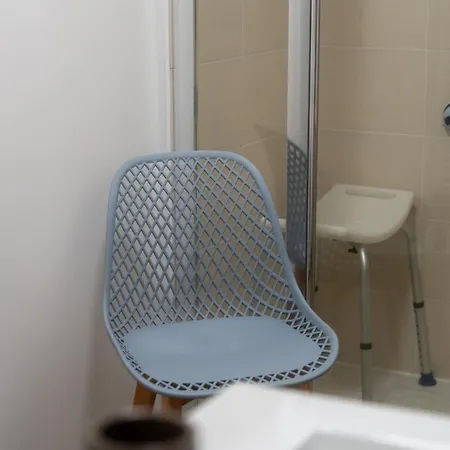 Appartement Les Deux Vallées, Neuf En Résidence