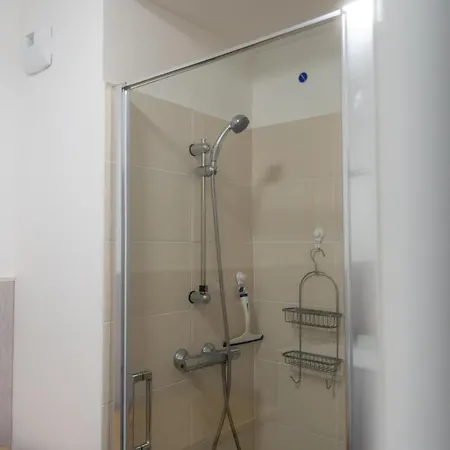 Les Deux Vallées, Neuf En Résidence Pinchefalise